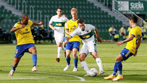 soi-keo-cadiz-vs-elche-0300-ngay-17-01-2023-la-liga